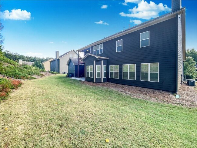 Building Photo - 4450 Wooded Oaks NW