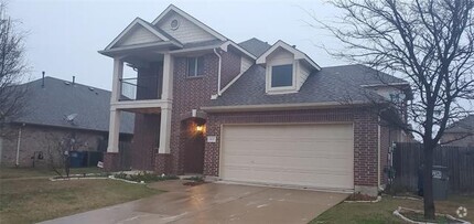 Building Photo - 2637 Pine Trail Dr
