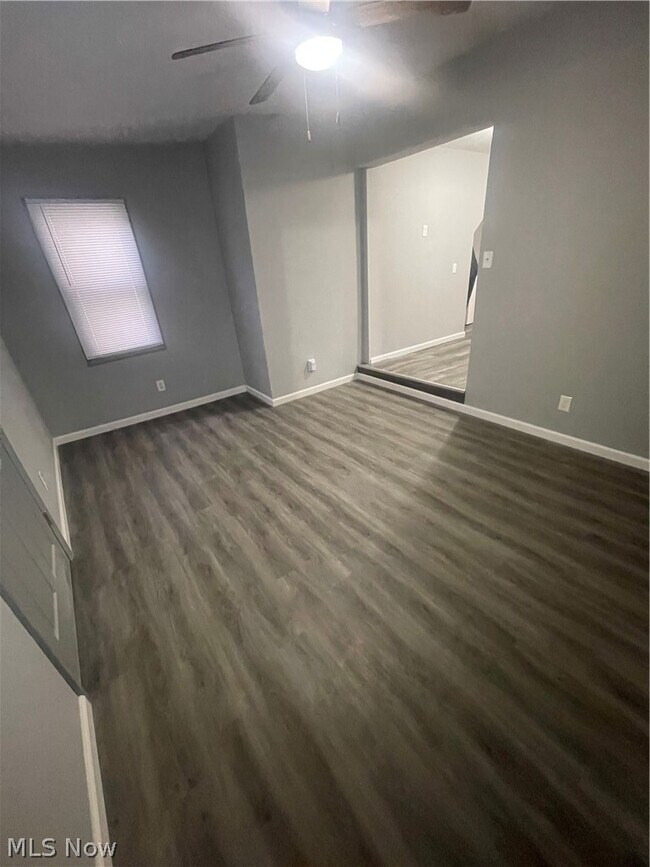 Building Photo - 12007 Beulah Ave