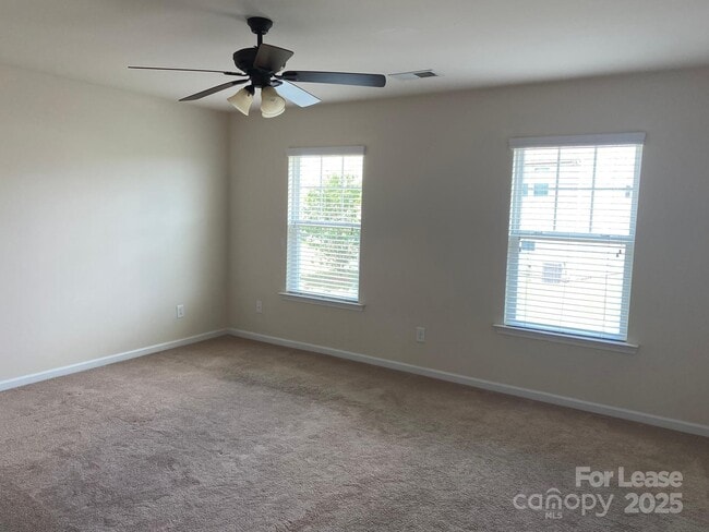 Building Photo - 14425 Green Birch Dr