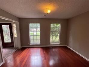 Building Photo - 12019 Willow Ln