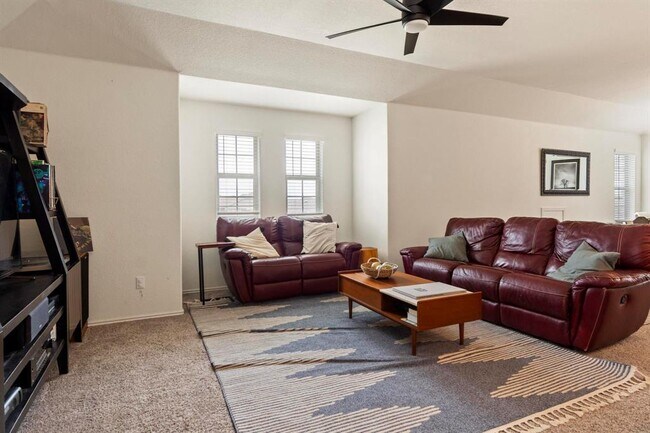 Building Photo - 5932 Bianca Dr