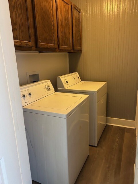 Building Photo - 1126 E Houston St