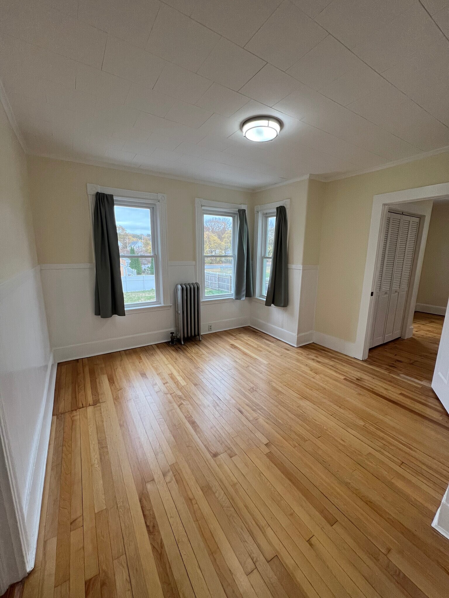 Building Photo - 18 Marion St