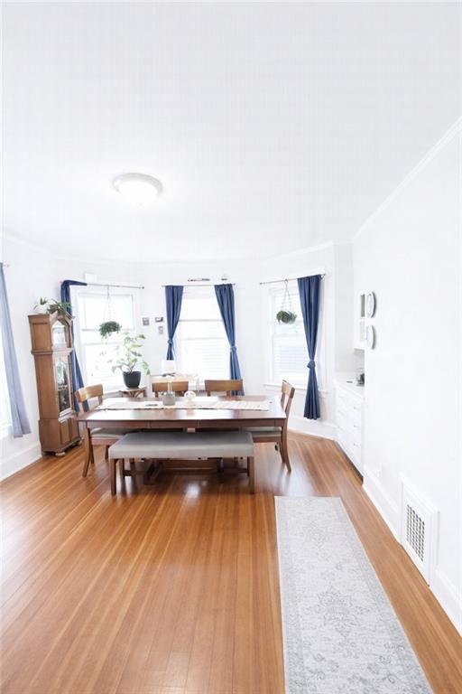 Building Photo - 22 Mayflower St