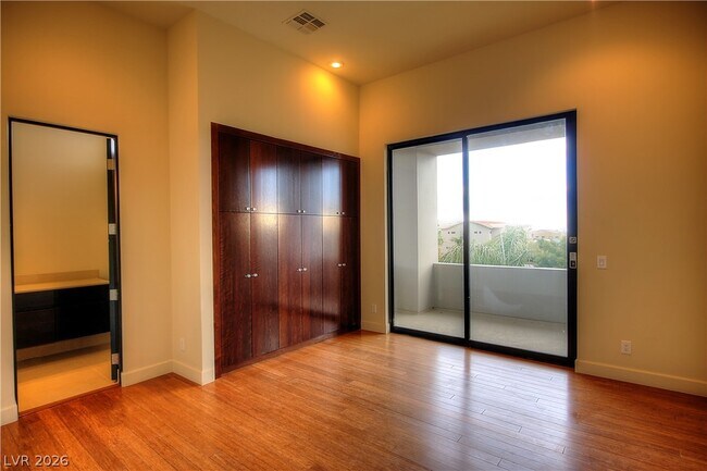 Building Photo - 7518 Yonie Ct