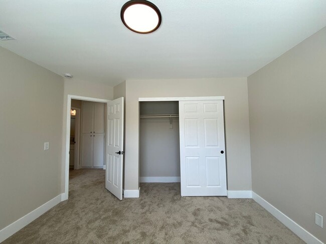 Building Photo - Bright & Upgraded 4BD/3BA Rental in San Ma...