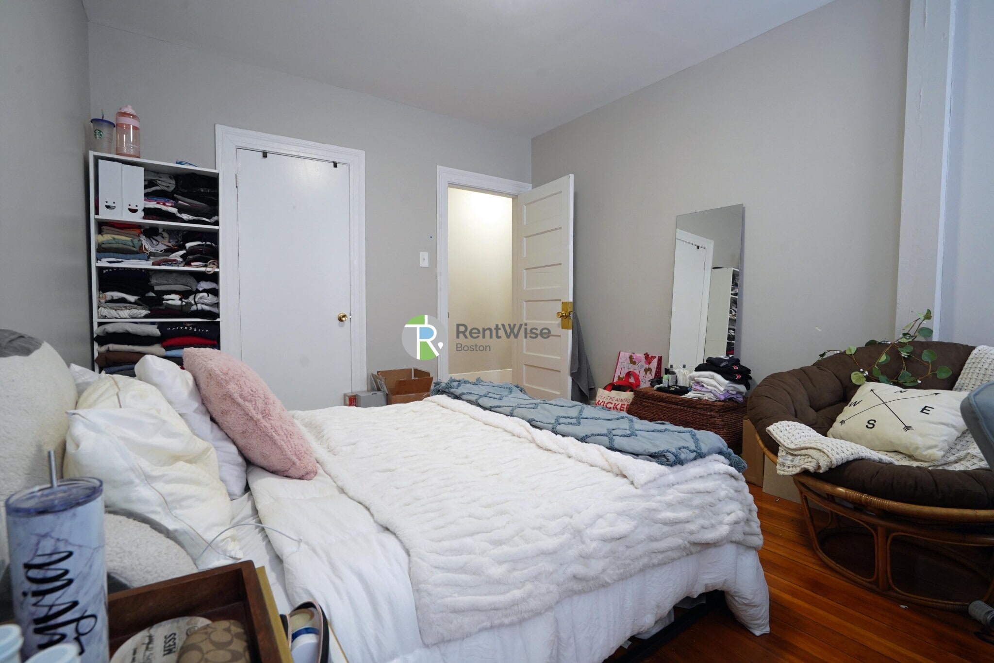 Building Photo - 4 Ashford Ct