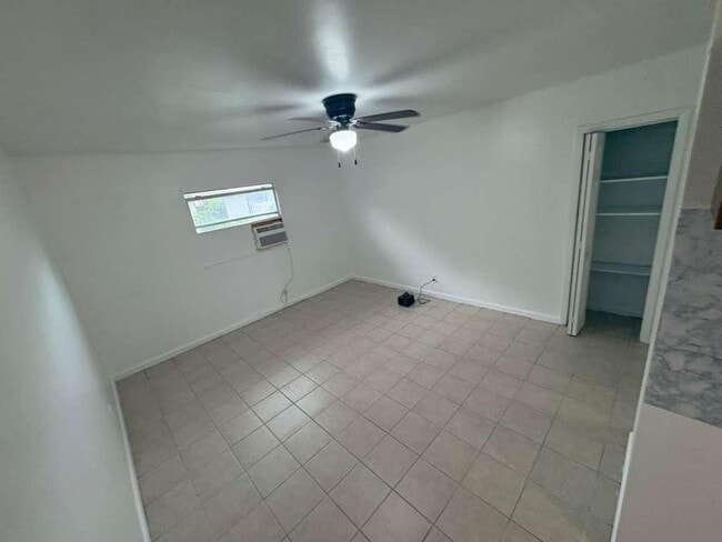 Building Photo - 3169 Mc Sherry Dr