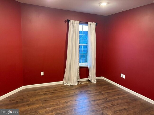 Building Photo - 3098 Goshen Dr