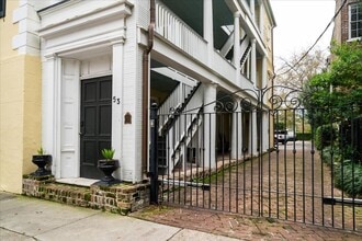 Building Photo - 53 Hasell St