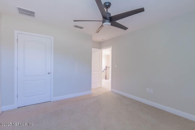 Building Photo - 258 Thistleton Wy