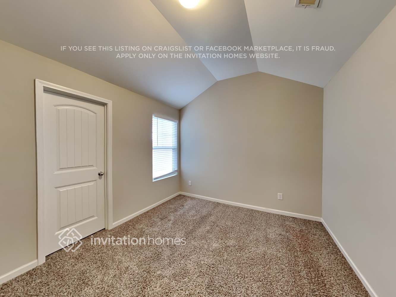 Building Photo - 1833 Crandon Ct