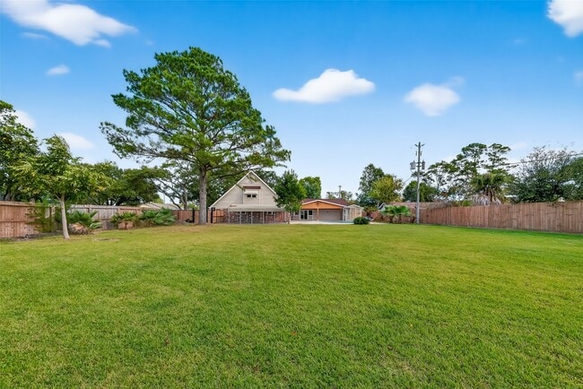 Building Photo - 4901 Burning Tree Dr