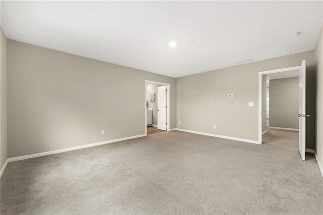 Building Photo - 4335 Magpie Dr