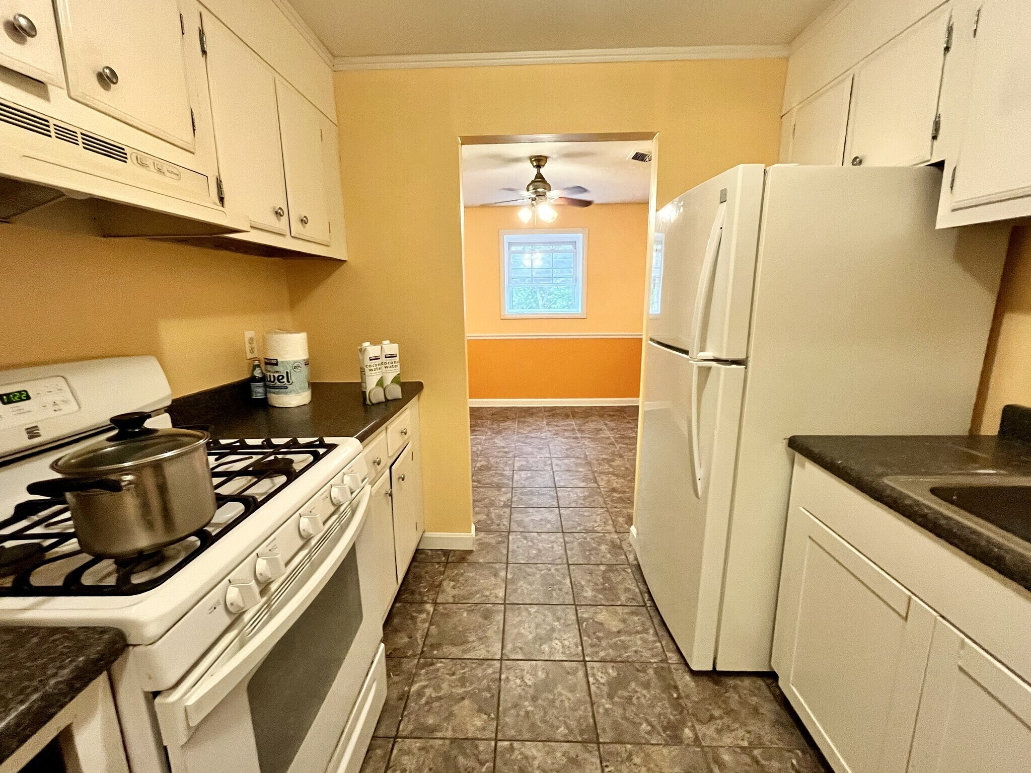 Building Photo - 9 Louisburg Square