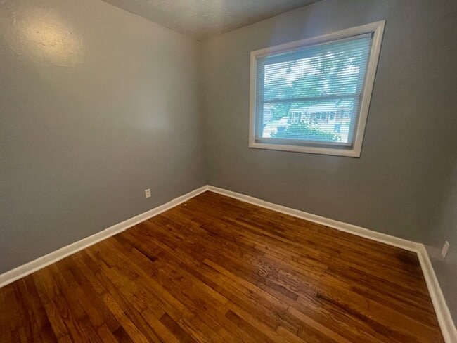 Building Photo - 1414 Springview Dr