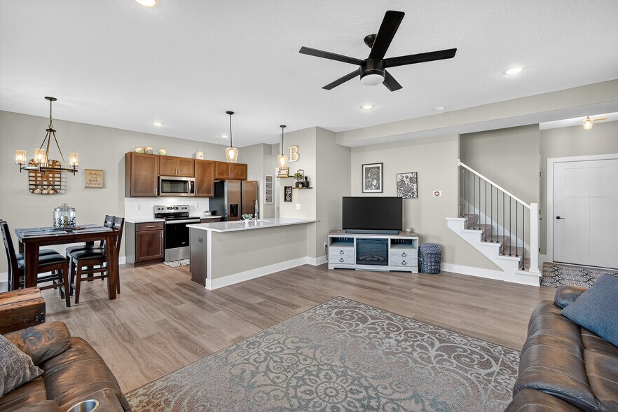 Building Photo - 1504 Mulberry St