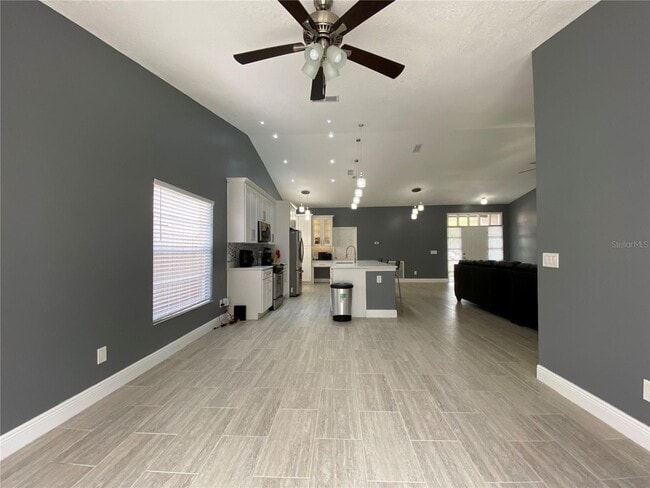 Building Photo - 1516 Crosswind Cir