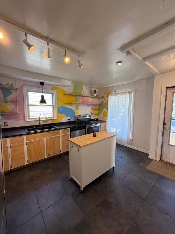 Building Photo - 12062 Moran St