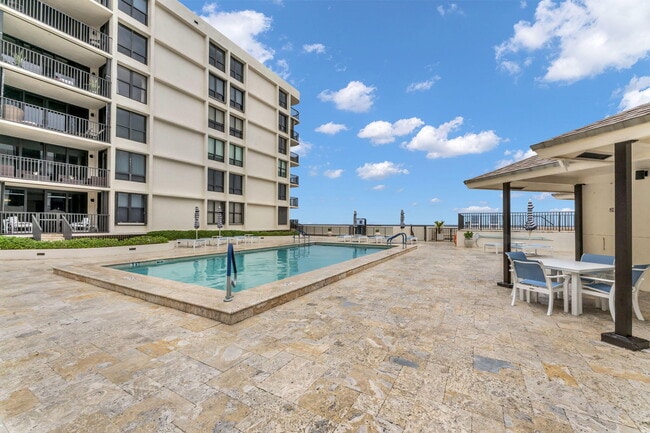 Building Photo - 3610 S Ocean Blvd
