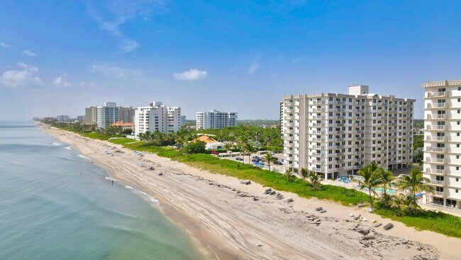 Building Photo - 3221 S Ocean Blvd