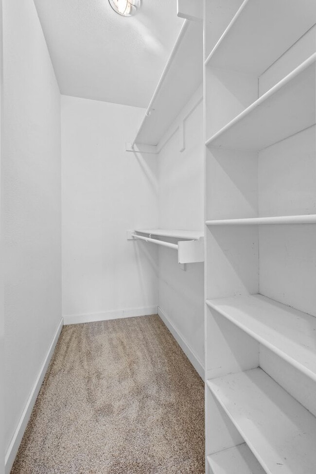 Building Photo - Bright & Cozy 3-Bedroom, 2-Bathroom Home with Fenced Yard!