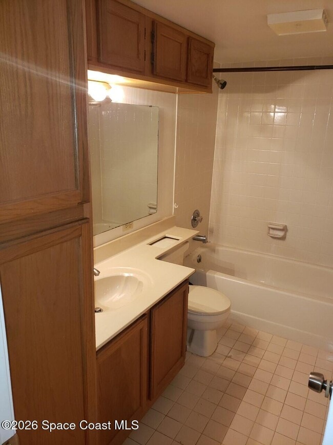 Building Photo - 2107 Hidden Grove Ln