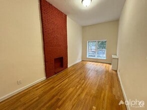 Building Photo - 0 bedroom in NEW YORK NY 10028