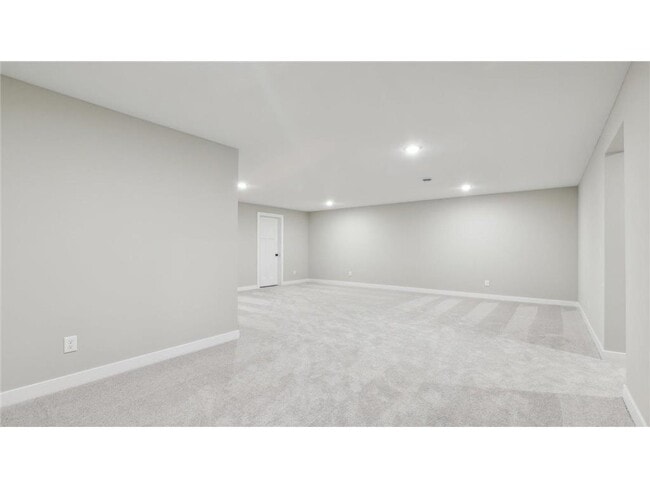 Building Photo - 5574 130th Way N