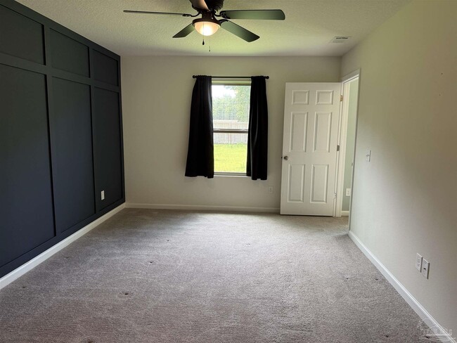 Building Photo - 8743 Schooner Ln