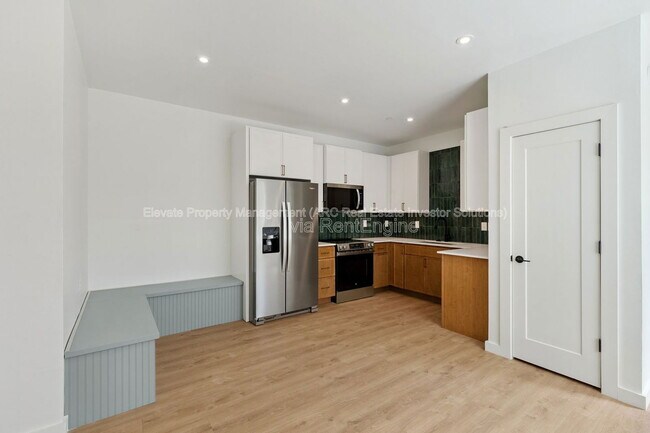 Building Photo - 1624 NW 17th St