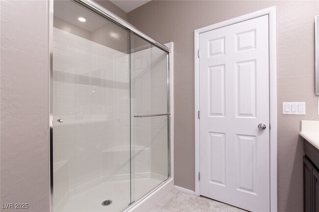 Building Photo - 4536 Lafontaine Ct