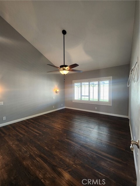 Building Photo - 1736 Fernbrook Ave