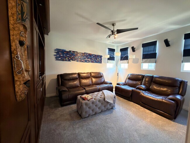 Building Photo - 2327 Kyanite Pl