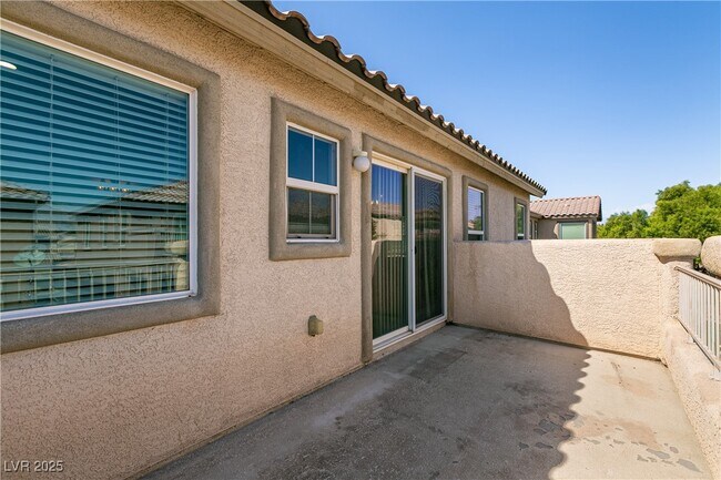 Building Photo - 2128 Marsh Tern Ct