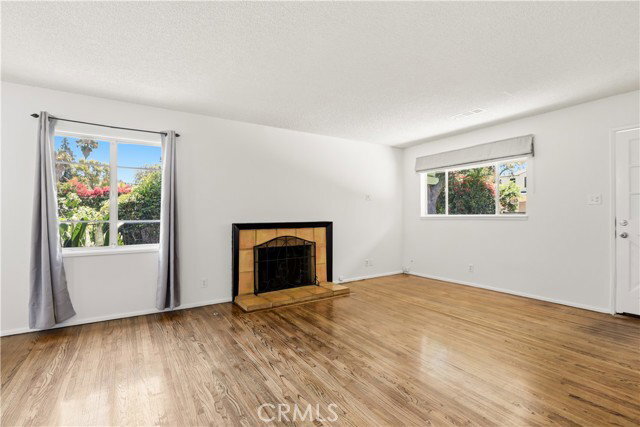Building Photo - 4450 Matilija Ave