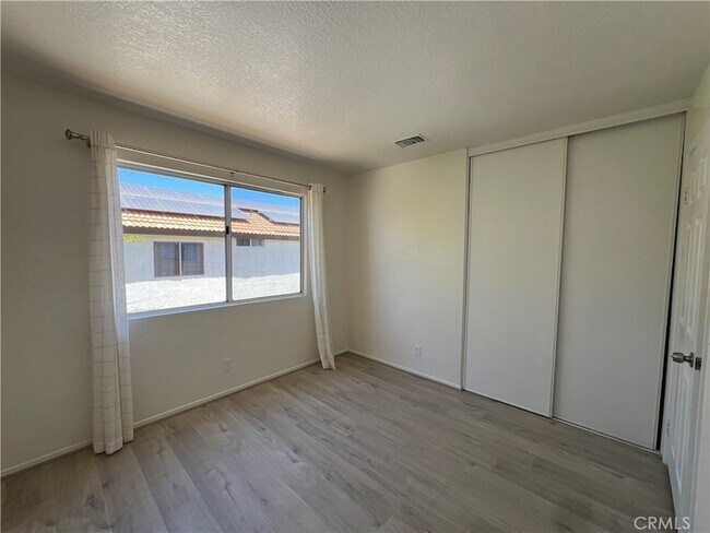 Building Photo - 9251 Middlefield Dr