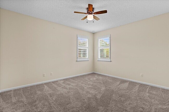 Building Photo - Executive Home For Rent!!!!