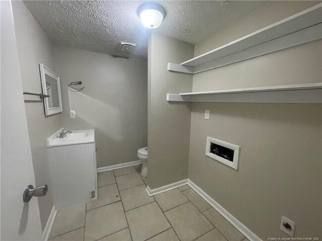 Building Photo - 4971 Galveston Dr