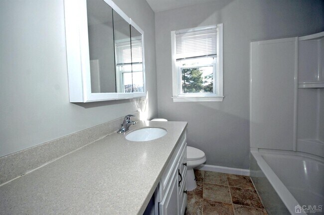 Building Photo - 1 Orchid Ct