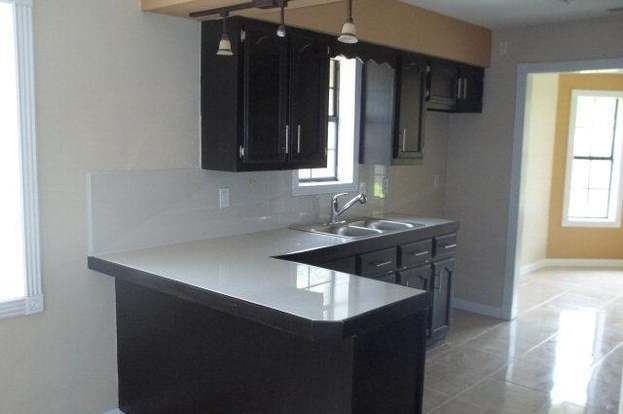 Building Photo - 3821 Oriole Ave