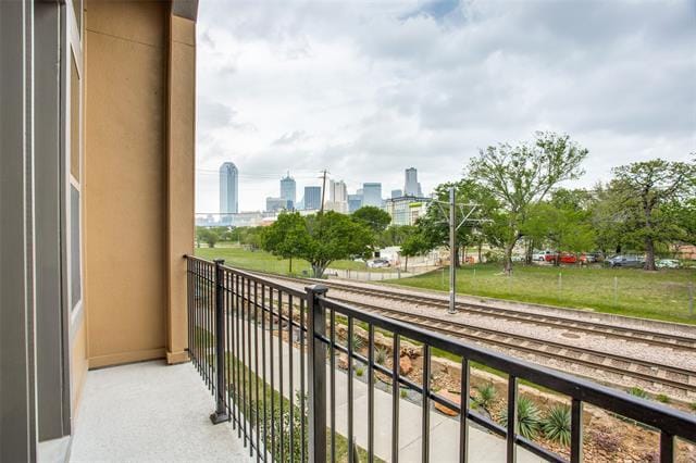 Building Photo - 1376 Arch Pl