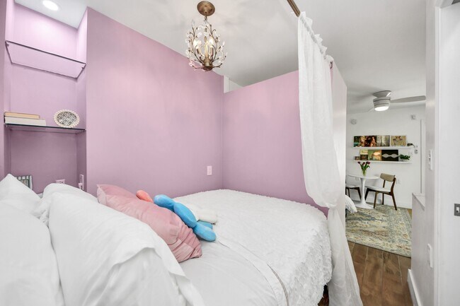 Building Photo - 5523 Cheena Dr