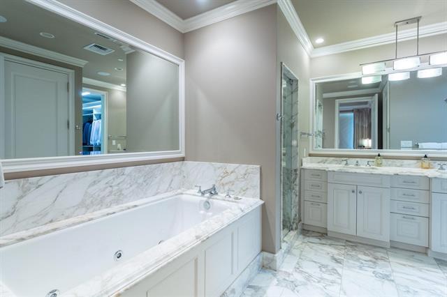 Building Photo - 2525 N Pearl St