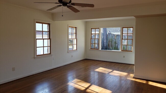 Building Photo - 4892 Carnes Ave