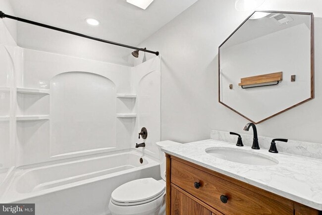 Building Photo - 11414 Bronzedale Dr