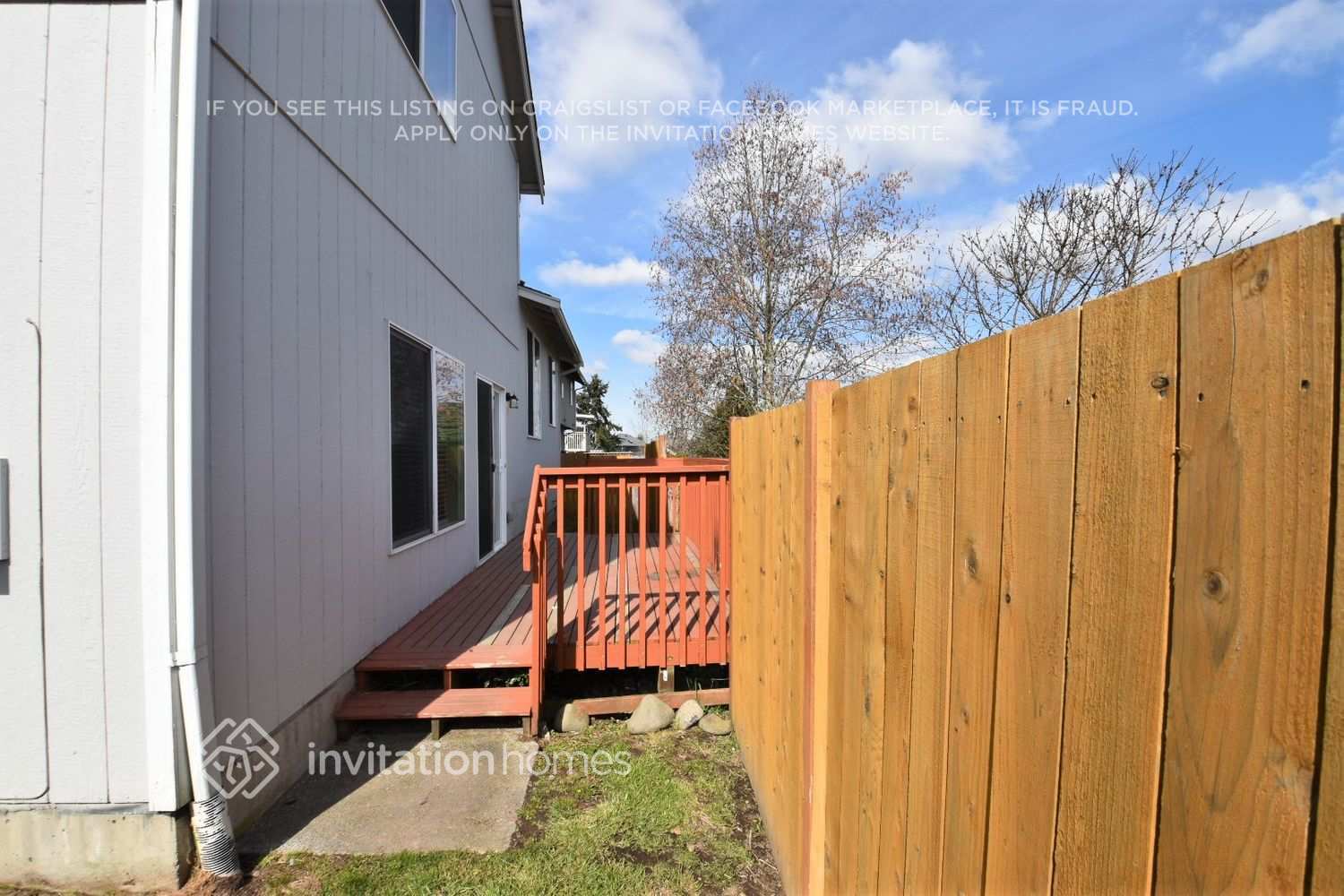 Building Photo - 19817 15th Avenue E