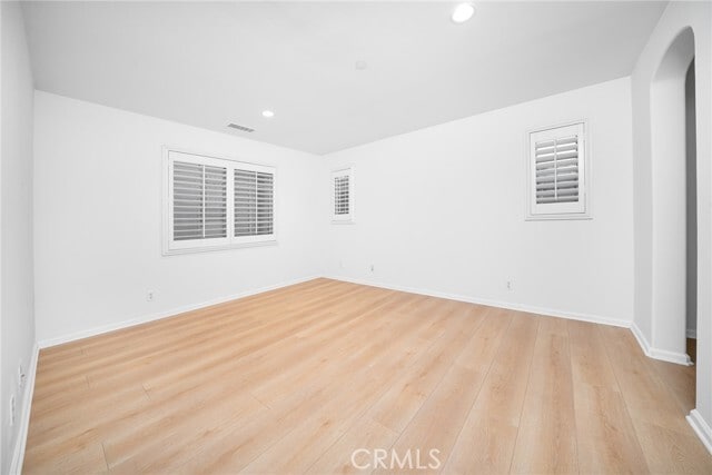 Building Photo - 70 Latitude