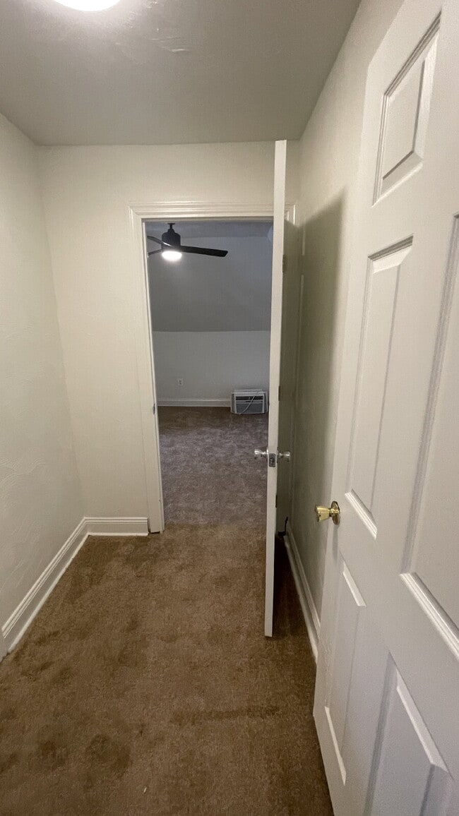 Building Photo - Spacious 3-Bedroom in Bellevue – Minutes from Downtown Pittsburgh!